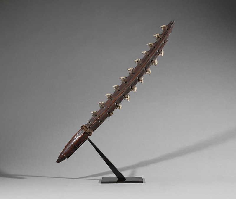 [[Arme Kiribati 2|Kiribati weapon 2]]